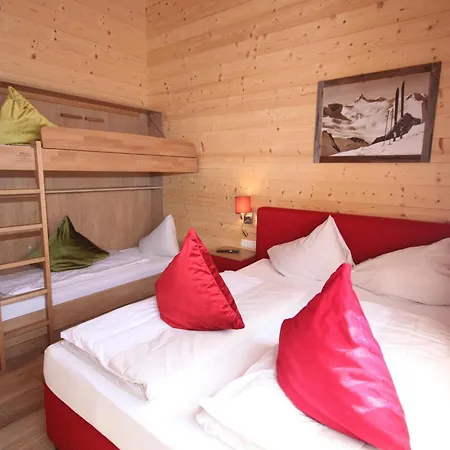 - R Будинок відпочинку Капрун